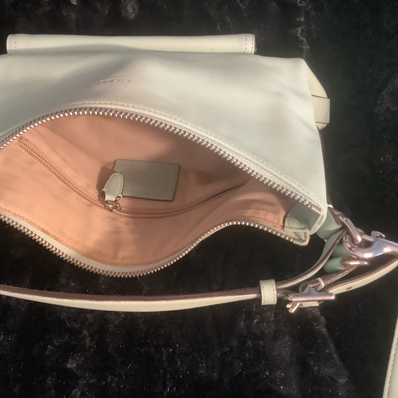 🎉 HOST PICK 🎉 💛 Coach Legacy Leather Courtney Hobo Purse - Picture 7 of 8